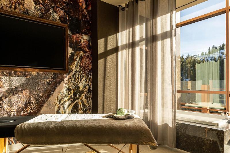 Monarch Casino Resort Spa ブラックホーク エクステリア 写真