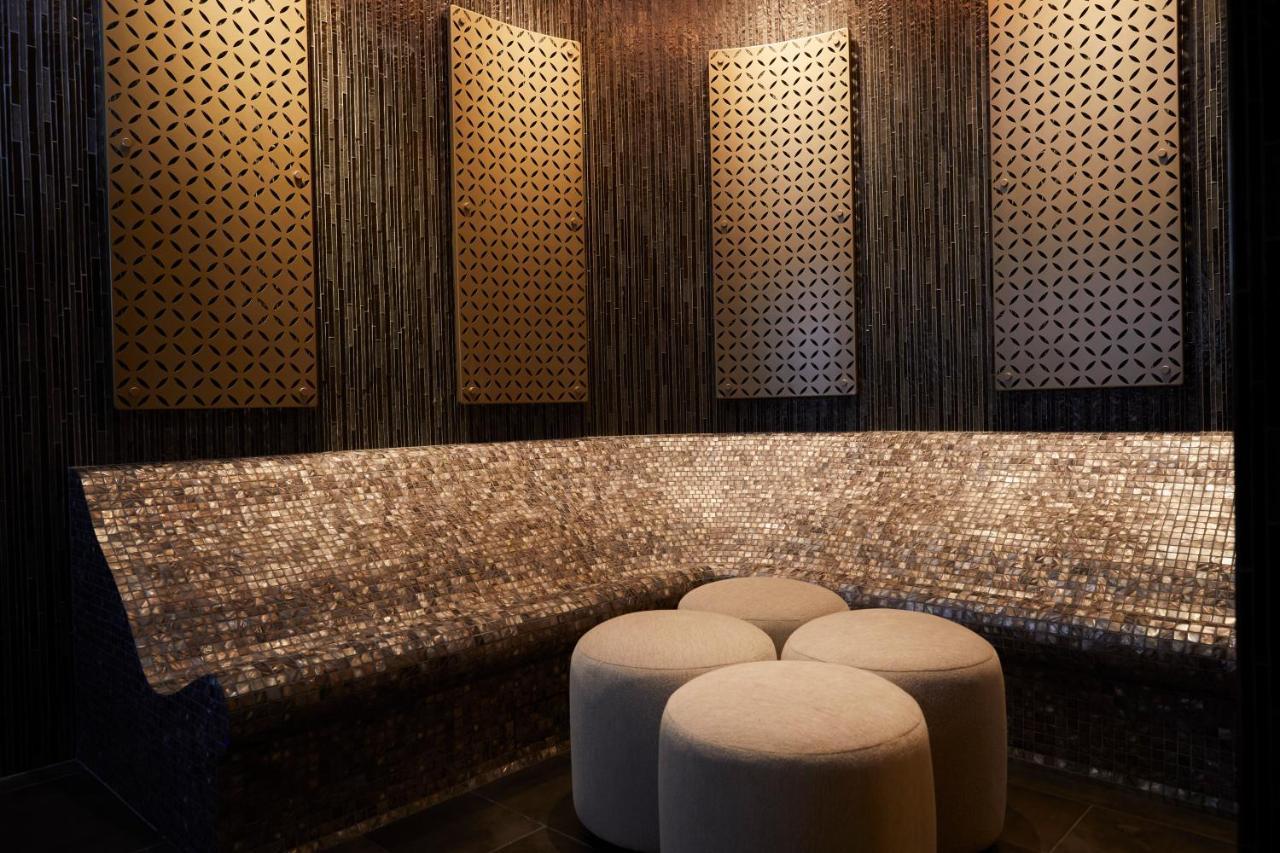 Monarch Casino Resort Spa ブラックホーク エクステリア 写真