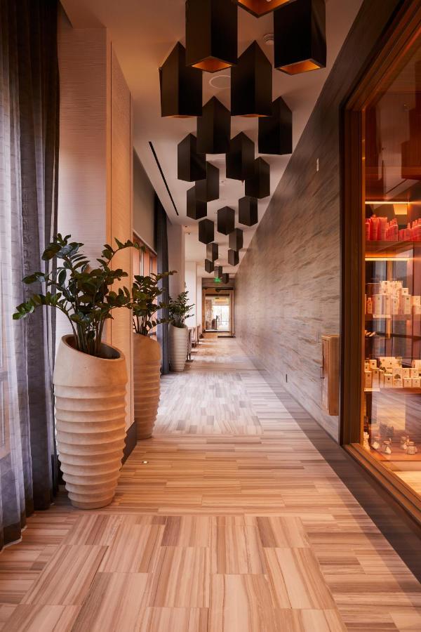 Monarch Casino Resort Spa ブラックホーク エクステリア 写真