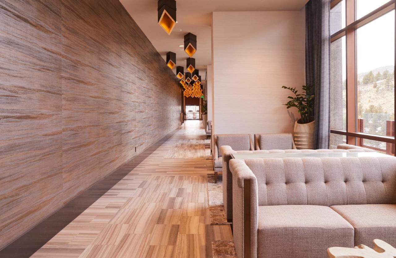Monarch Casino Resort Spa ブラックホーク エクステリア 写真