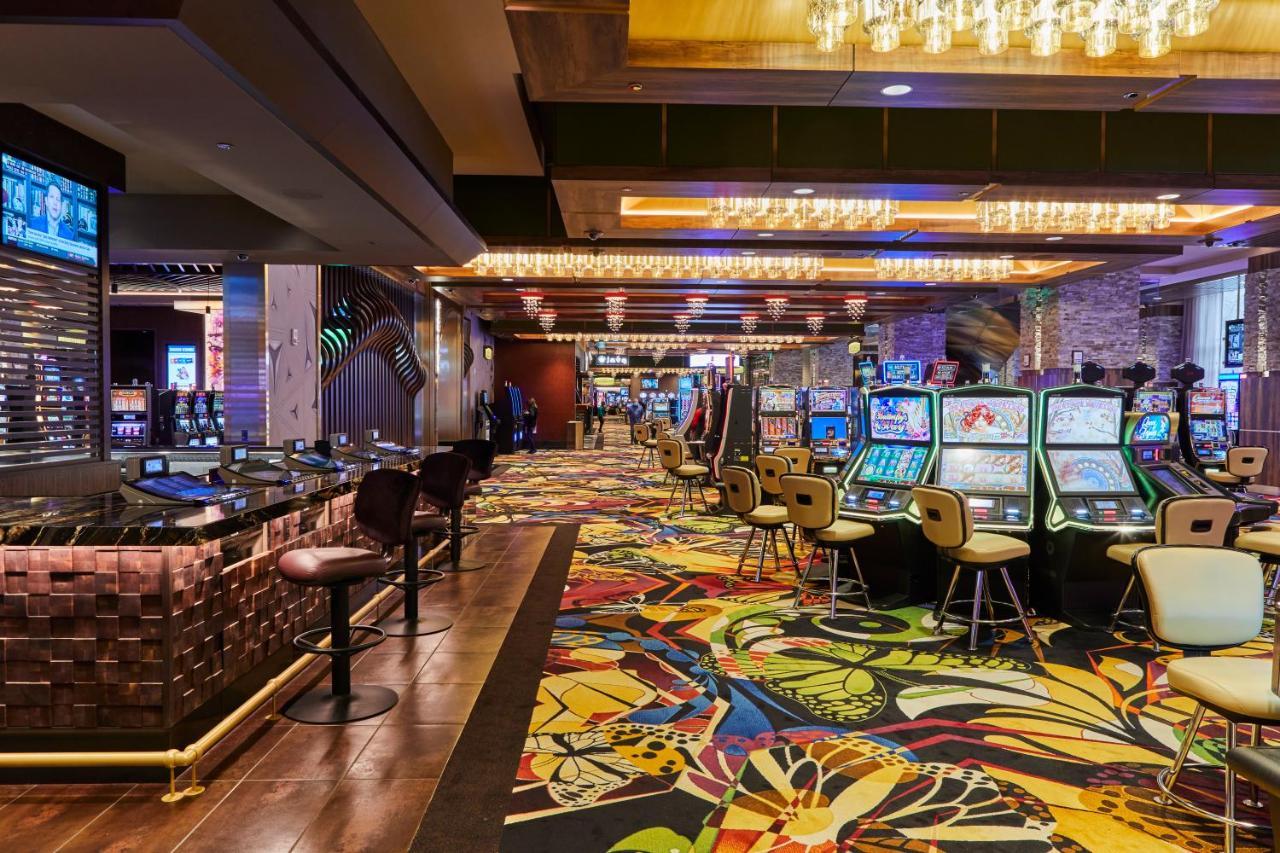 Monarch Casino Resort Spa ブラックホーク エクステリア 写真