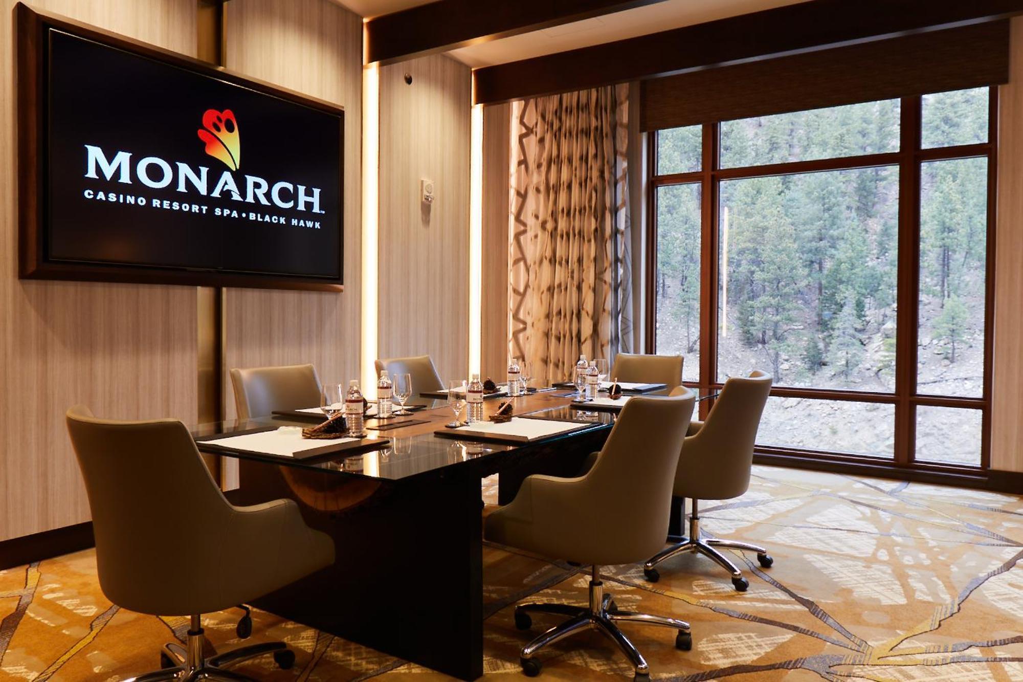 Monarch Casino Resort Spa ブラックホーク エクステリア 写真